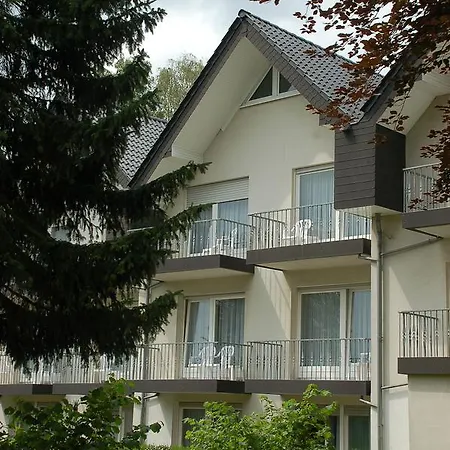 Отель Haus Becker Бад-Лар