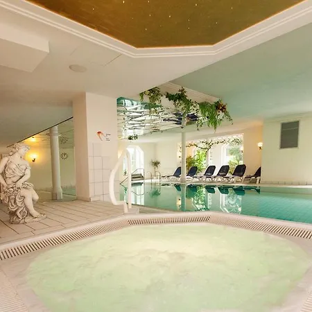 Haus Becker Ξενοδοχείο 3*