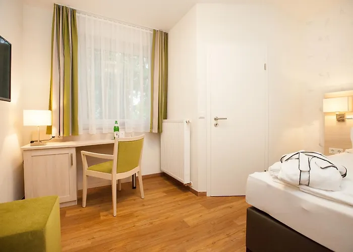 Hotel Haus Becker 3*
